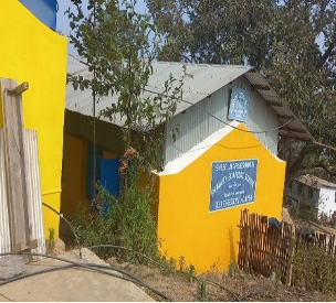 House with yellow wall